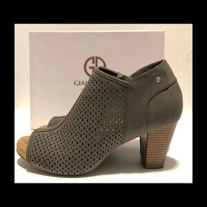 Giani Bernini Womens Gray Angye Memory Foam Open Toe Booties Size 10.5 EUC